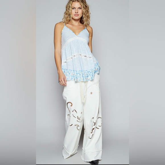 POL V-Neck Crochet Top with Scalloped Hem